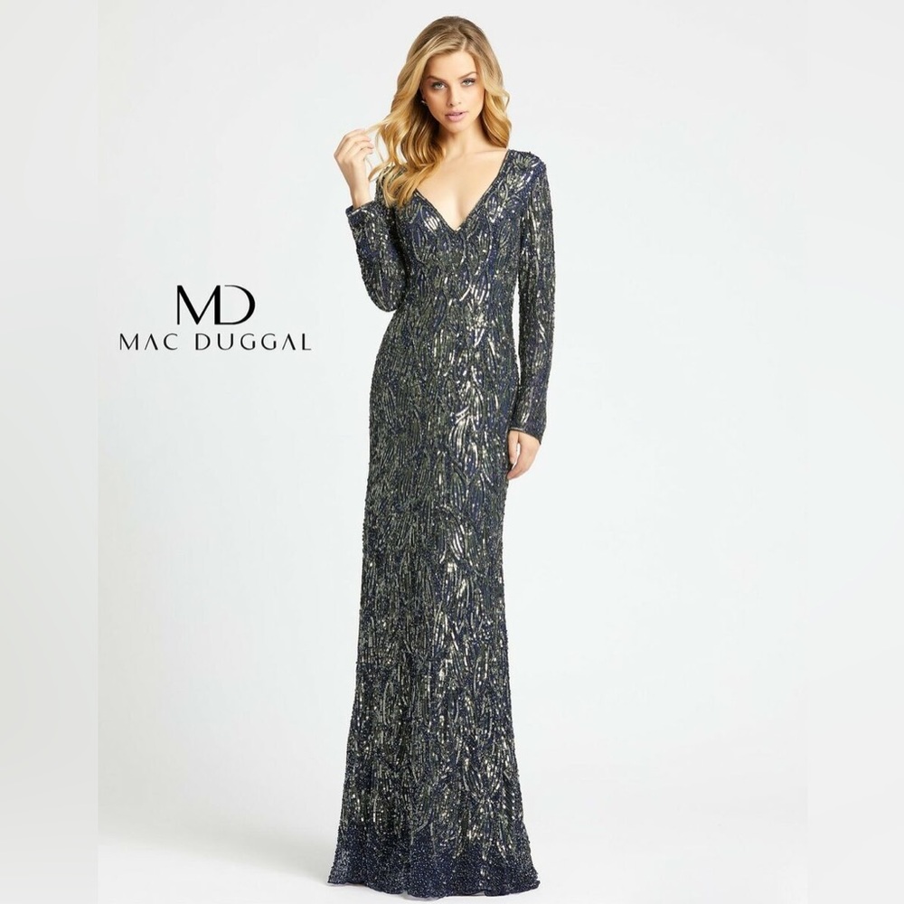 NWT Mac Duggal, MSRP $598, Size 4